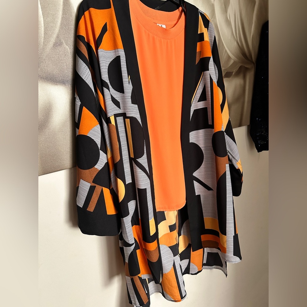 Karl Lagerfeld signature print kimono & Worthington sleeveless orange tank L XL